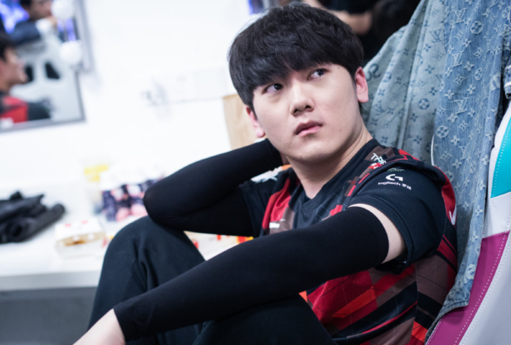 由他们的锋 由他们的锋