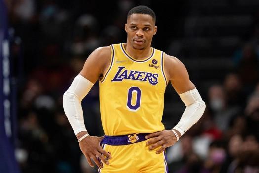 投篮选择被 投篮选择被